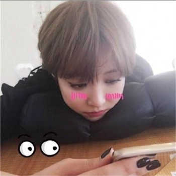 李恩美左右邻居