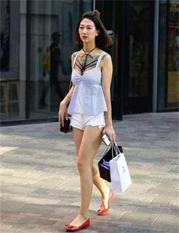 上马麻里子边做边喷奶