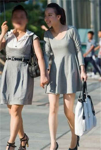 抖音车模月儿的真实姓名