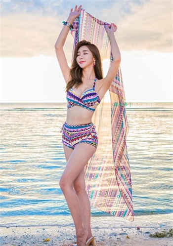 新郎逃婚新娘嫁给傻子