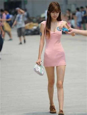 夫妻打架和出轨哪个严重