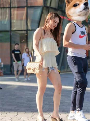 漂亮主妇编送快递第几集