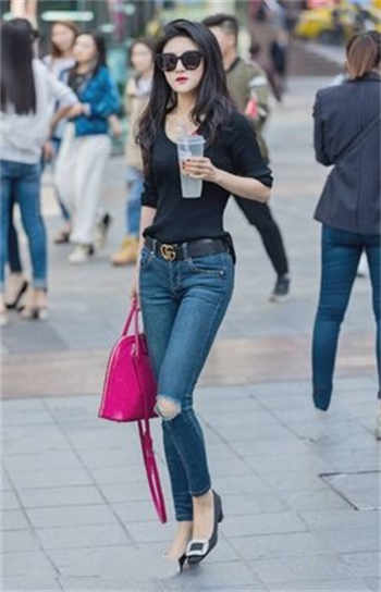 夫人和快递员祝频