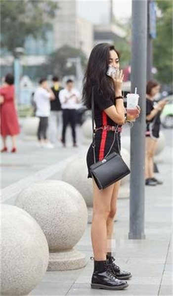 海中月funny讲什么