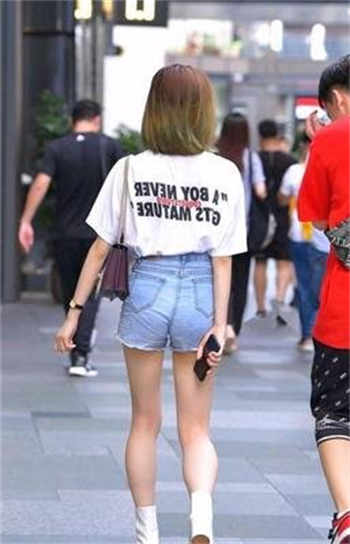 147人大胆子女艺人术198