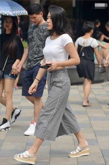 尼克胡哲图片