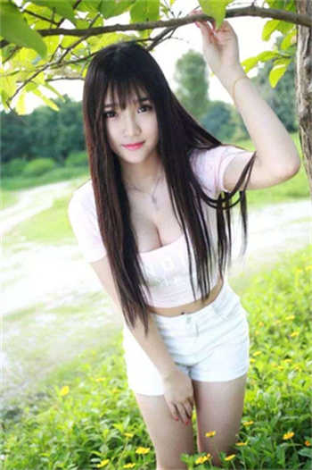 中国足球宝贝排名张馨予